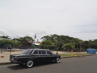 86e164c282682c9946a27d6204d05db8.jpg
